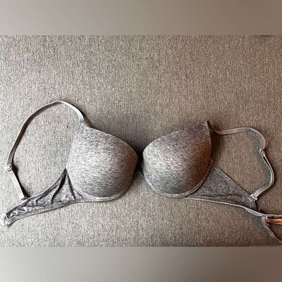 5 Pink Bras - some push up/ some t-shirt style - Picture 5 of 11